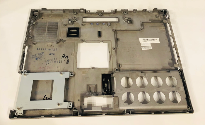 Dell Precision M65 - 0JF106 BOTTOM BASE CASE COVER