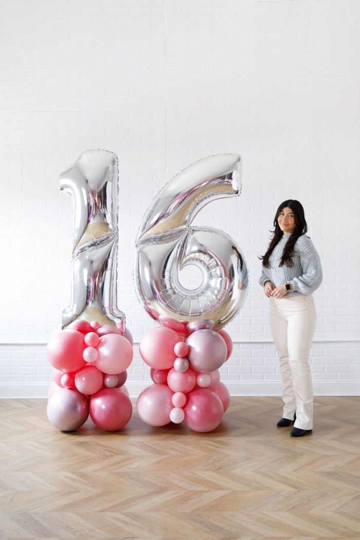 Life In Plastic - Jumbo Number Balloon Pedestal - 6ft